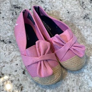 Nautica espadrille size 12 girls shoes